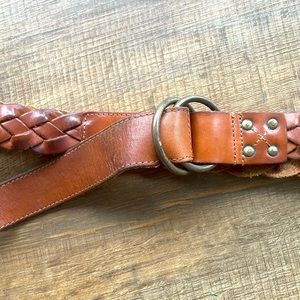 RUGBY RALPH LAUREN MENS BRAIDED LEATHER BELT. Size L.